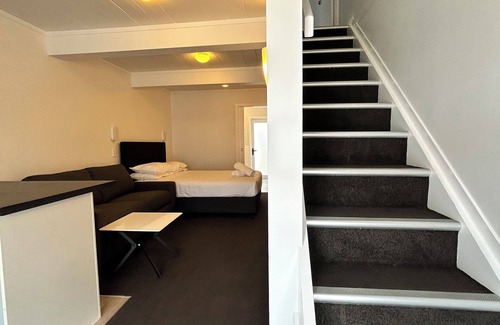Fenton Street Hotel | Midway Motel Rotorua