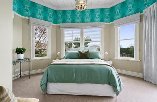 Leamington House | Milton Luxury Villa Accomodation