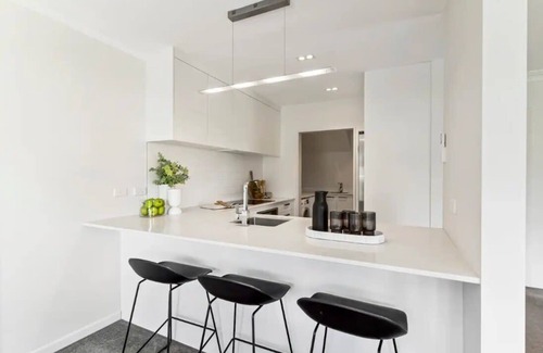 Mission Bay Apartment | Mission Bay 2 Bedrm premium apmt