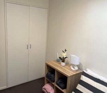 Queenstown Apartment | MKM Central QT Room - Shared Two-bedroom Apartment with Host Couple