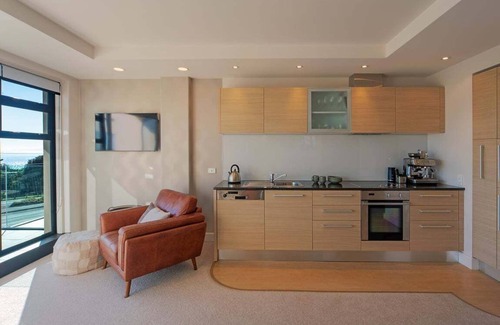 Nelson Apartment | Moana Sands - Beachside Apartment