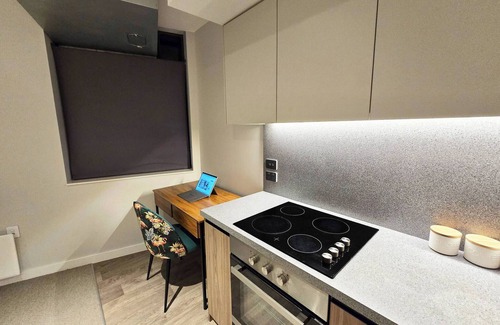 Lower Hutt Apartment | Modern 2BR Apartment in Lower Hutt's Heart
