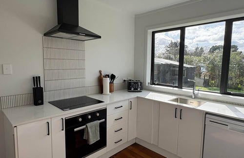 Cambridge House | Modern Cambridge Retreat
