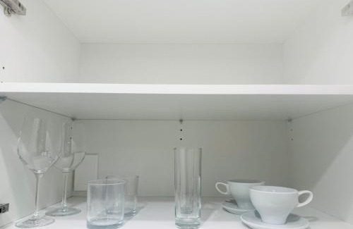 Te Aro Apartment | Modern City Living with the Seaview