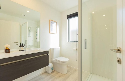 Prebbleton House | Modern family home, 3 bedrooms, 2 bathrooms Sleeps 6