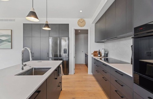 Wanaka Villa | Mount Gold View - New 5 Star Wanaka Luxury Home