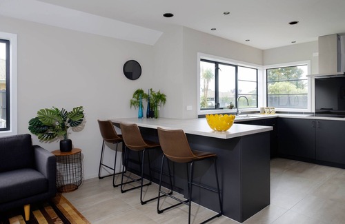 Mount Maunganui House | Mt Maunganui White House