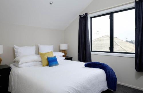 Mount Maunganui House | Mt Maunganui White House