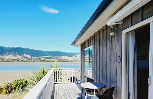 Monaco House | Nelson Beachside Retreat