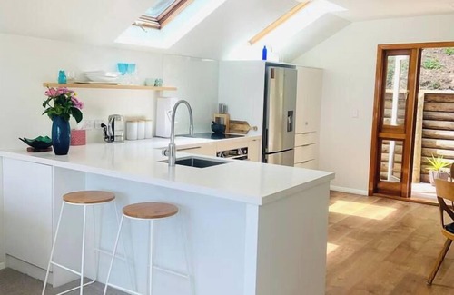 Stepneyville Apartment | Nelson Waterfront | Stunning Harbour Views | 2BR