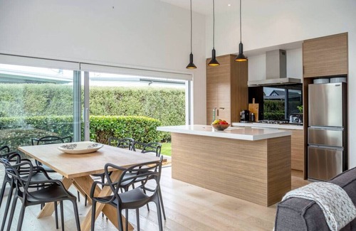 Martinborough Apartment | Number 35 Contemporary Martinborough Escape | 3BR, Seasonal Communal Pool & Sunny Deck