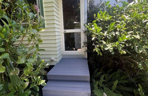 Waiheke Island Apartment | Oasis Hideaway
