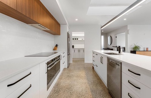 Kinloch House | Oasis on Okaia