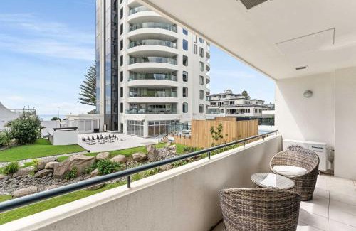 Mount Maunganui Apartment | Ocean Seascape - Mt Maunganui