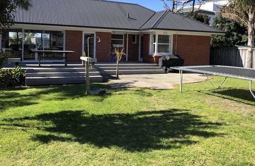 Mount Maunganui House | Oceanview Escape 2mins from beach