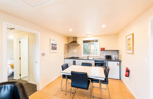 Tekapo House | Orion | Lake Tekapo | Hot Tub | Sleeps 3