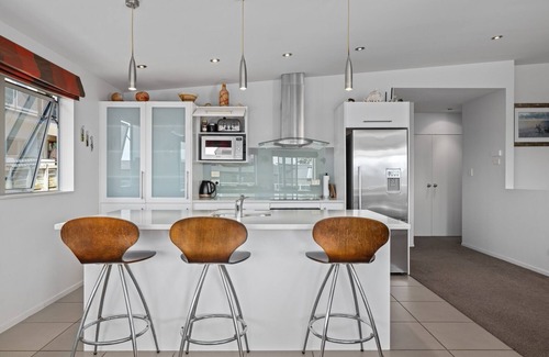 Paihia House | Paihia Beauty