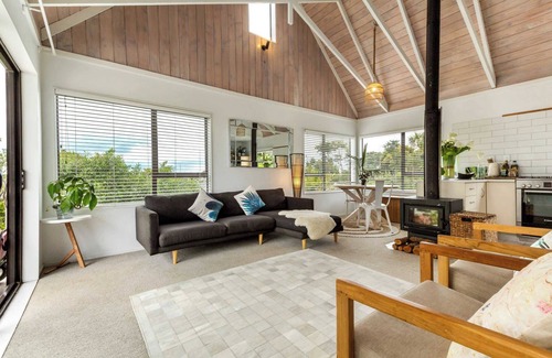 Waiheke Island House | Palm Beach Escape - Our Island