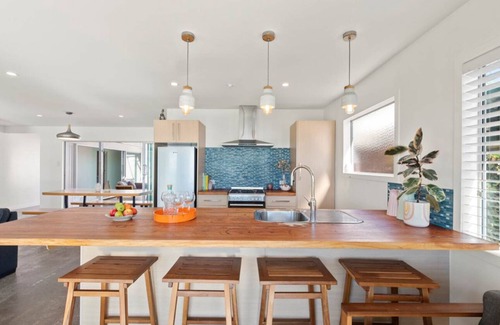 Whakatiwai House | Paradise at Your Door