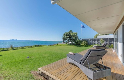 Whakatiwai House | Paradise at Your Door