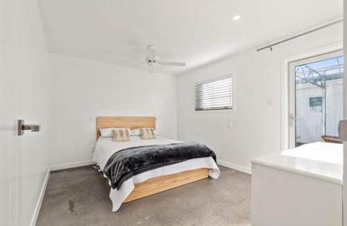 Whakatiwai House | Paradise at Your Door