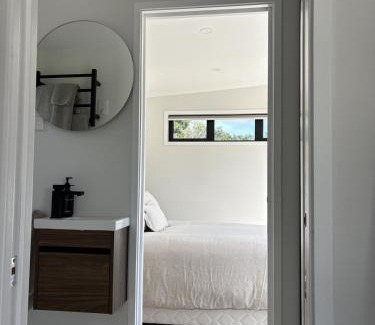 Whanganui House | Peaceful Farm Retreat with Scenic Walks
