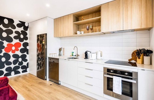 Lower Hutt House | Peaceful Stay | Near CBD & Queensgate