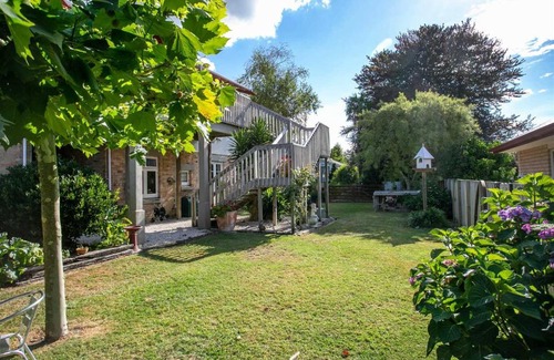 Cambridge Bed & Breakfast | Penmarric House - Self Check-in