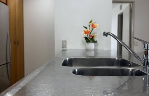Auckland Central Business District Apartment | Penthouse Perfection 3 bd, 2 bth-free carpark and pool