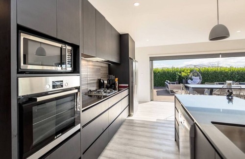 Martinborough House | Pinot Paradise, Martinborough
