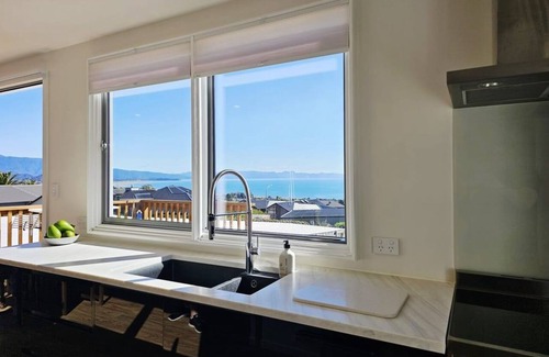 Pohara Cottage | Pohara Coastal View Glamping