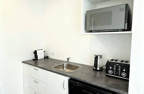 Timaru House | Prime Spot Stay - Entire guest suite