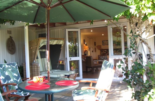 Okiato Apartment | Private, quiet,sunny Apartment in subtropical garden on Okiato Peninsula/Russell