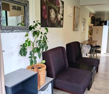 Tikitere House | Private Rotorua Hideaway - Pet Friendly BB with Electric Heating