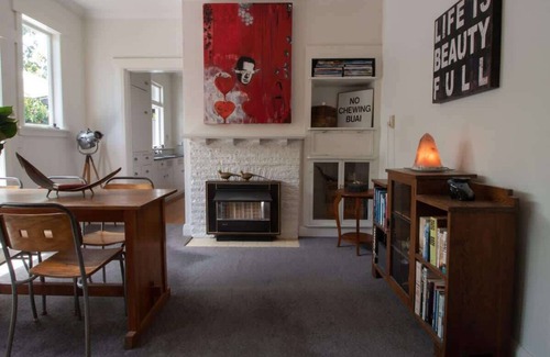 New Plymouth House | Quirky Bungalow in Tropical Oasis