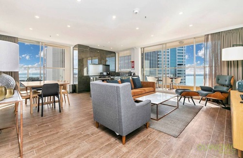 Auckland Central Business District Apartment | QV Heart of City Stunning View with Parking - 1015