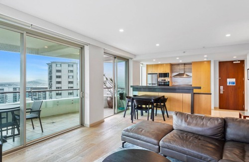Auckland Central Business District Apartment | QV Stays Upscale Urban Sanctuary