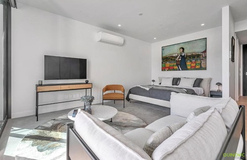Auckland Central Business District Apartment | QV Stays Viaduct Studio