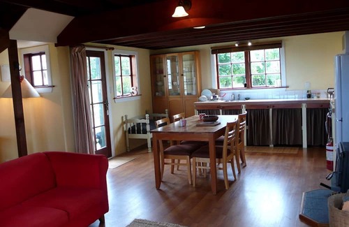Windwhistle Cabin | Recently Refurbished Cabin with Fantastic Views near Mount Hutt, New Zealand