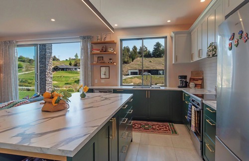 Redwood Valley House | Redwood Haven - Tranquil Escape Nestled in Redwood Valley’s Scenic Beauty!