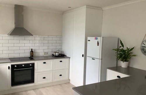 Te Wahapu House | Relaxing Beach Side House