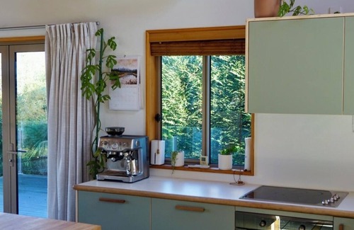 Kelvin Heights House | Remarkable Views - Lakefront house with sauna