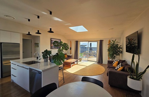 Lake Hayes House | Remarks Retreat - Your home away from home in the magical city of Queenstown