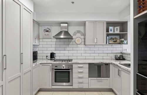 Auckland Apartment | Resort-Style Apartment in the Heart of Newmarket