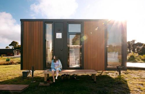 Hokitika House | Rimu View 3 by Tiny Away