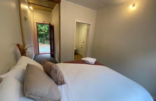 Pelorus Bridge Apartment | Riverbank Retreat