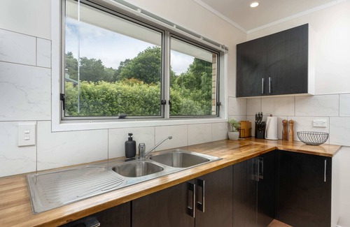 Whangarei House | Riverside Retreat Sum