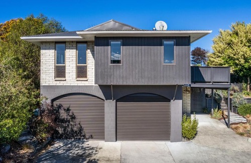 Richmond Heights House | RnR Retreat - Taupo
