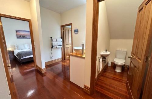 Russell Apartment | Russell Harbour Apartment
