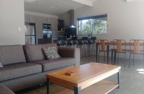 Kaiteriteri House | Ryder Ridge Holiday Home